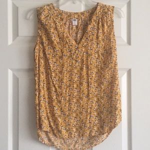 Sleeveless Blouse